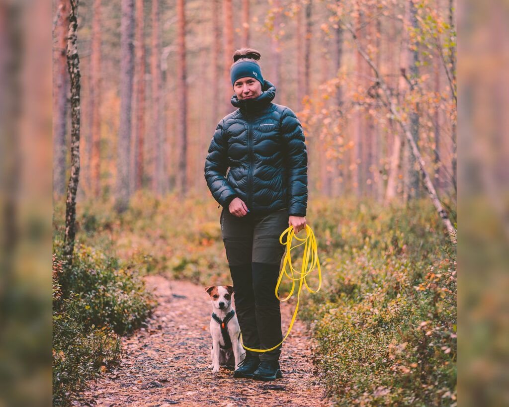 Vuoden 2022 Pompassador lähettiläs Camilla ja hänen koira Simba.